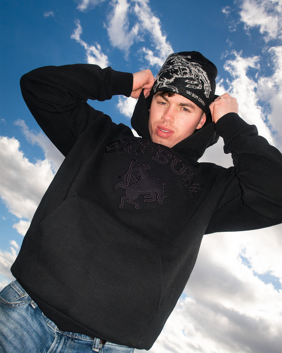 The Arch Hoodie | Blackout