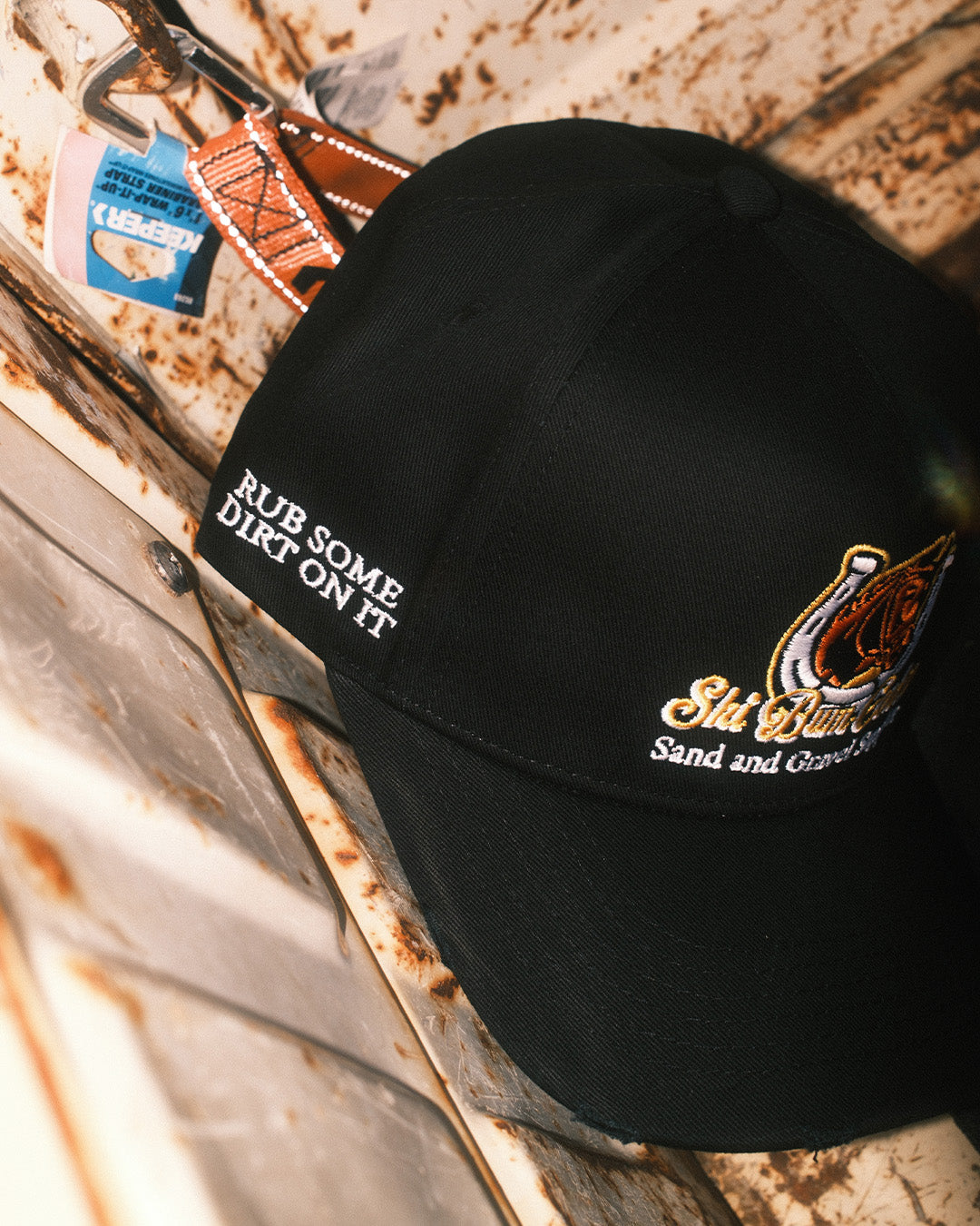 Sand & Gravel Supplier Hat | Black